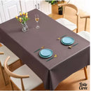 Nappe marron toile cirée
