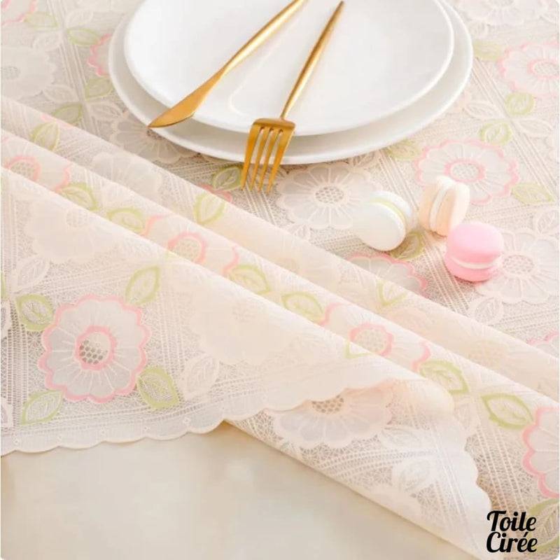 Nappe toile cirée dentelle