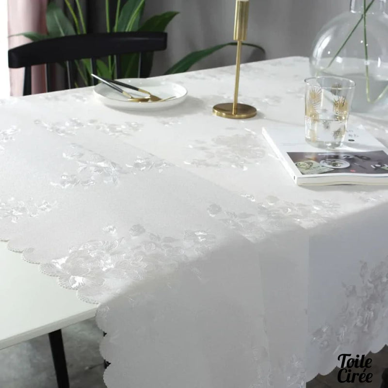 Toile ciré table blanche