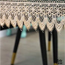 Toile ciré table blanche