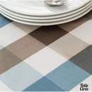 Toile cirée a carreaux carré