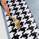 Toile cirée blanche et grise