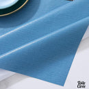 Toile cirée bleu rosaces