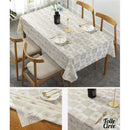 Toile cirée effet dentelle